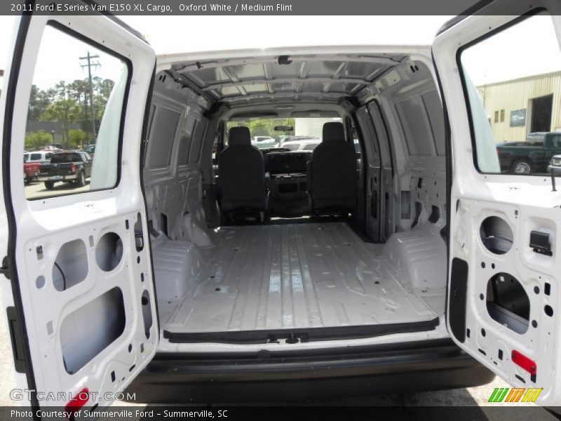 Oxford White / Medium Flint 2011 Ford E Series Van E150 XL Cargo
