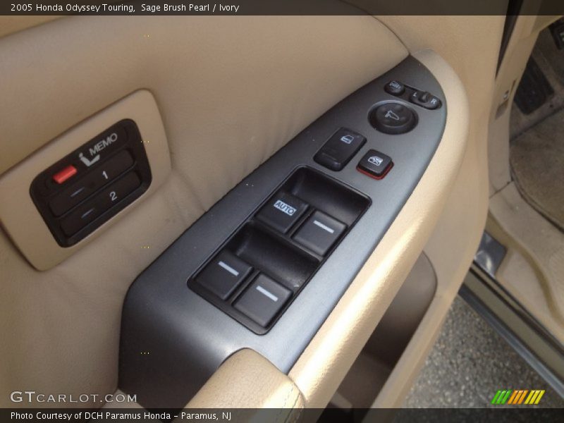 Sage Brush Pearl / Ivory 2005 Honda Odyssey Touring