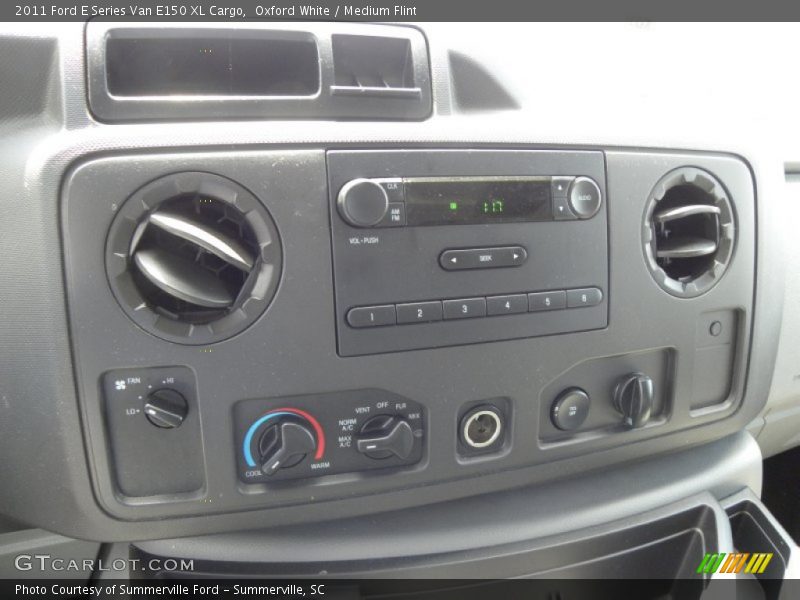 Oxford White / Medium Flint 2011 Ford E Series Van E150 XL Cargo