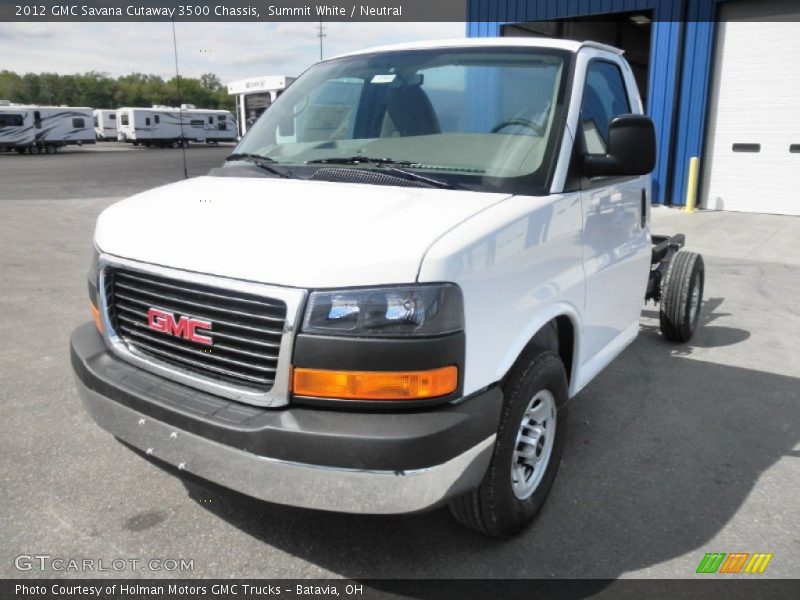 Summit White / Neutral 2012 GMC Savana Cutaway 3500 Chassis