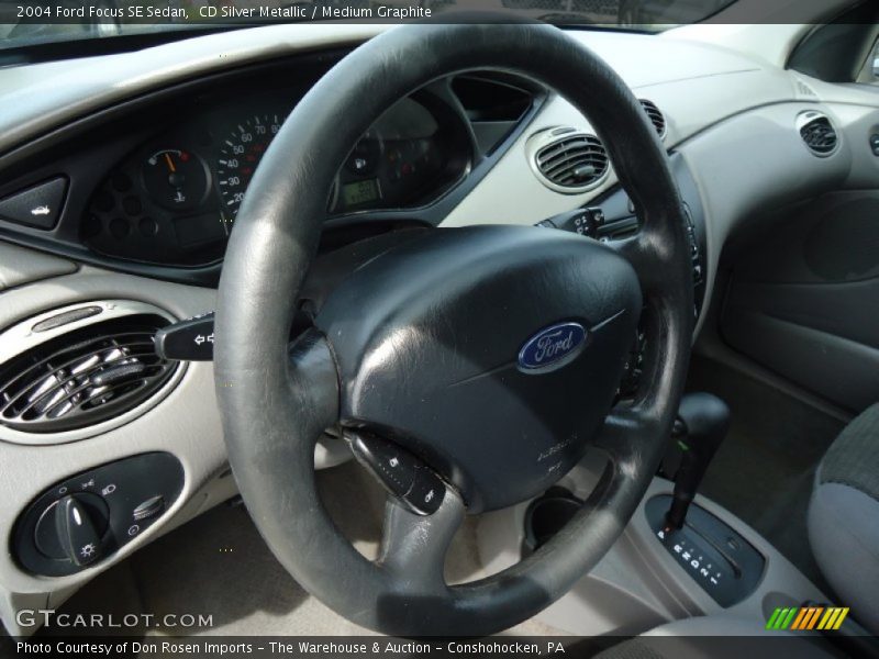 CD Silver Metallic / Medium Graphite 2004 Ford Focus SE Sedan