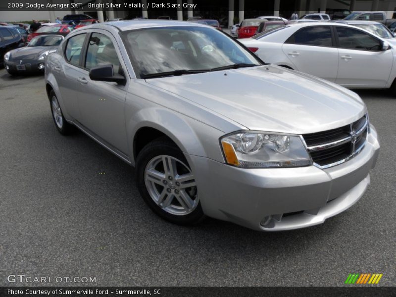 Bright Silver Metallic / Dark Slate Gray 2009 Dodge Avenger SXT