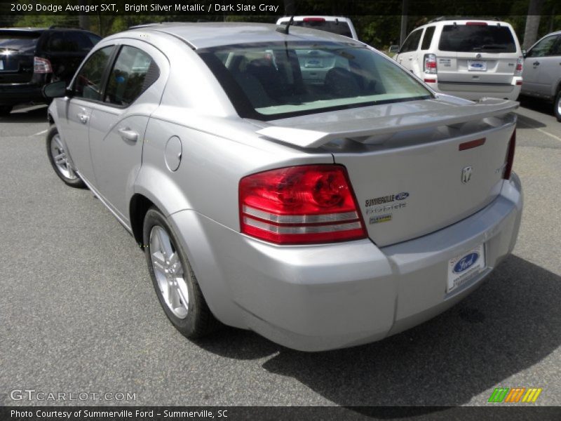 Bright Silver Metallic / Dark Slate Gray 2009 Dodge Avenger SXT