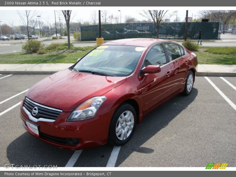 Red Brick Metallic / Charcoal 2009 Nissan Altima 2.5 S
