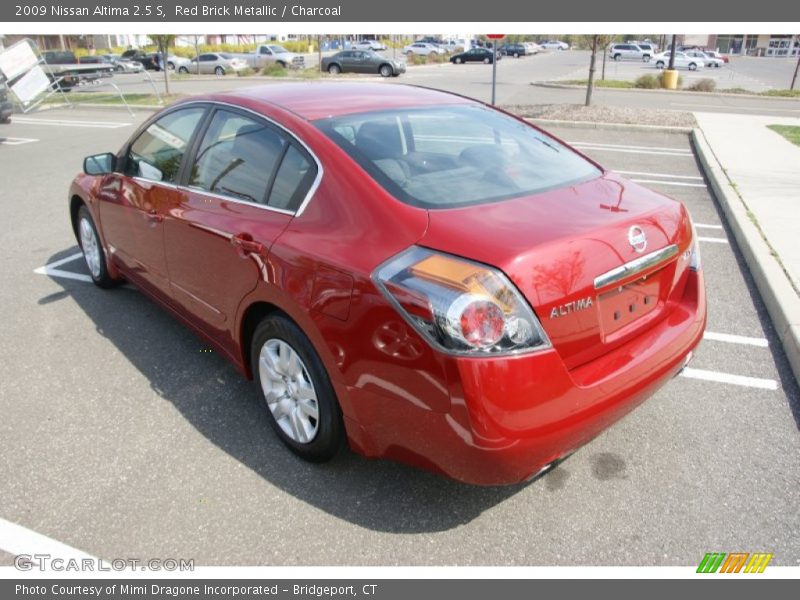 Red Brick Metallic / Charcoal 2009 Nissan Altima 2.5 S