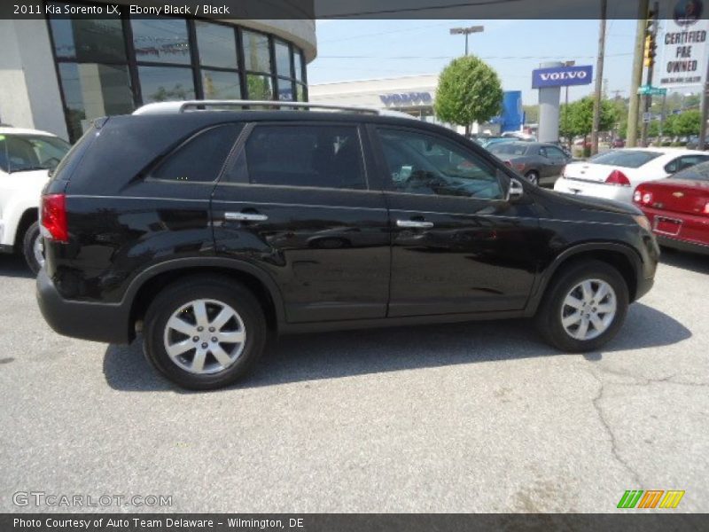 Ebony Black / Black 2011 Kia Sorento LX