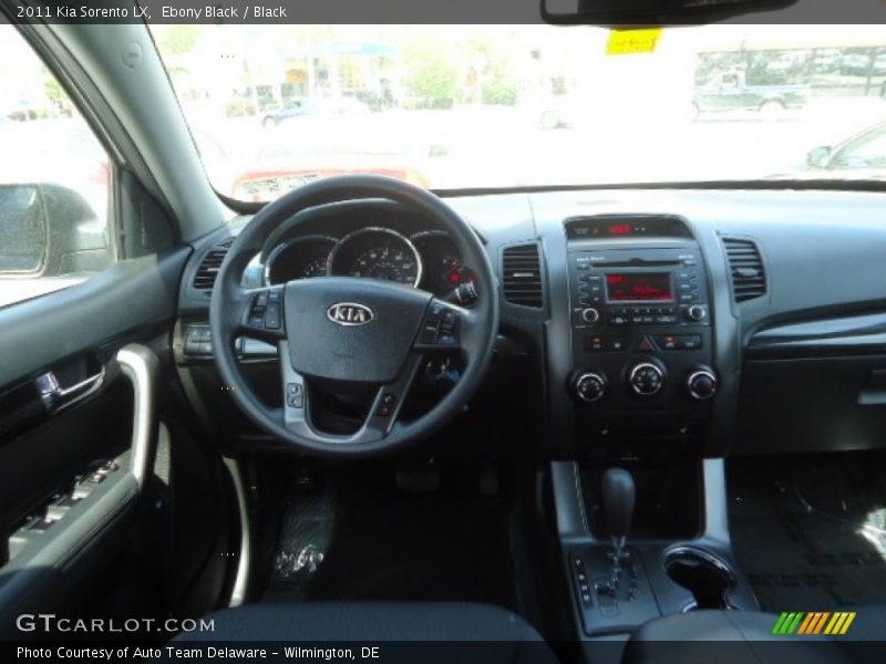 Ebony Black / Black 2011 Kia Sorento LX