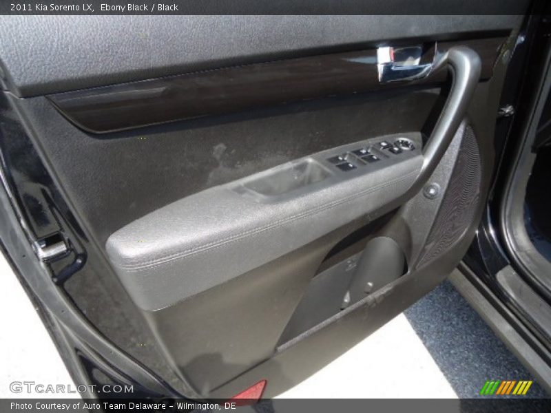 Ebony Black / Black 2011 Kia Sorento LX