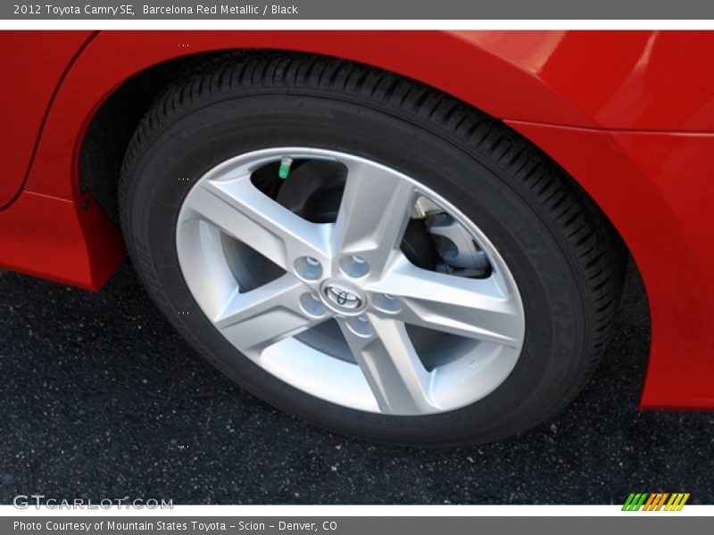 Barcelona Red Metallic / Black 2012 Toyota Camry SE