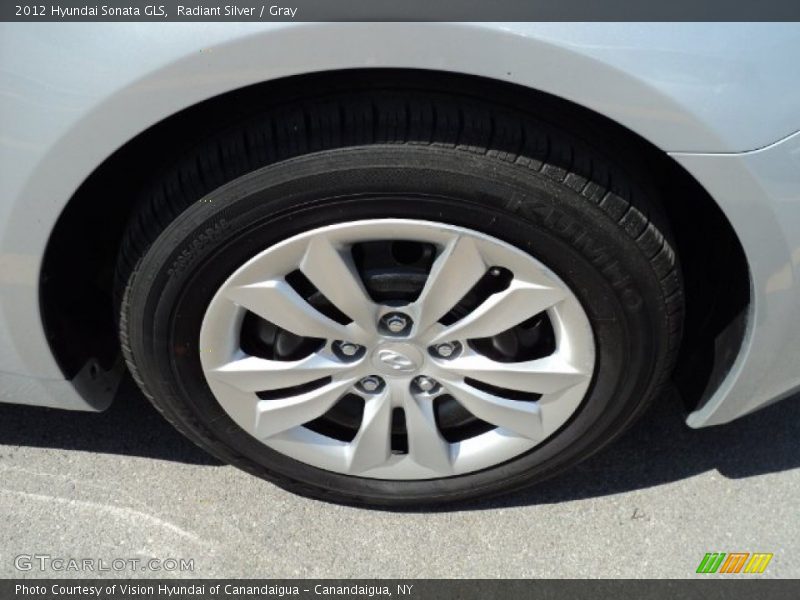 Radiant Silver / Gray 2012 Hyundai Sonata GLS