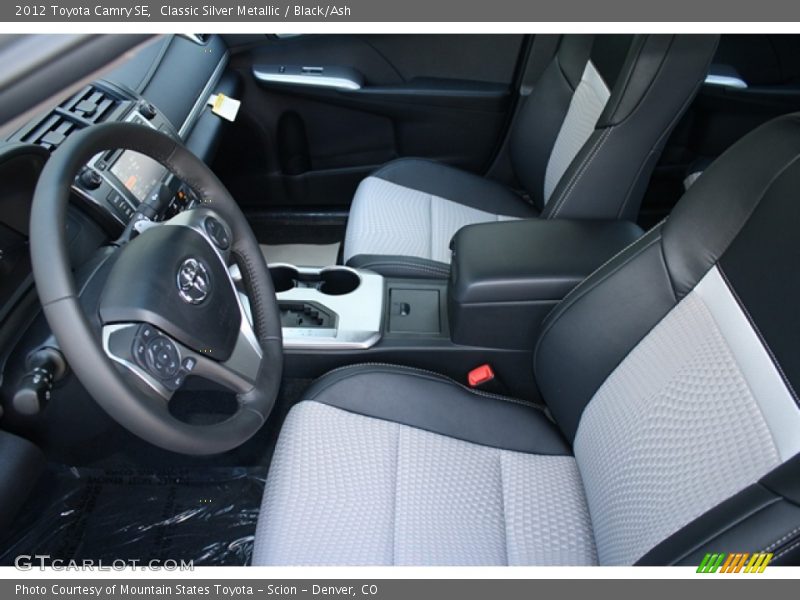 Classic Silver Metallic / Black/Ash 2012 Toyota Camry SE