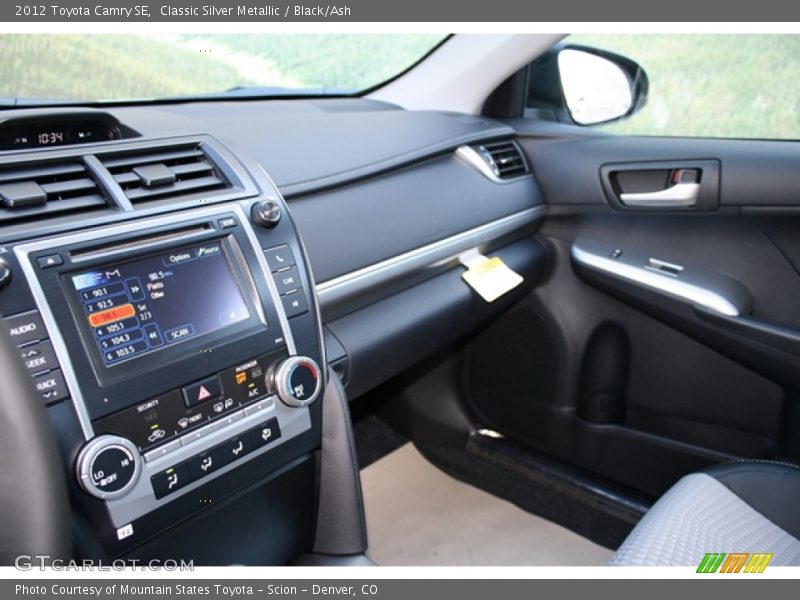 Classic Silver Metallic / Black/Ash 2012 Toyota Camry SE