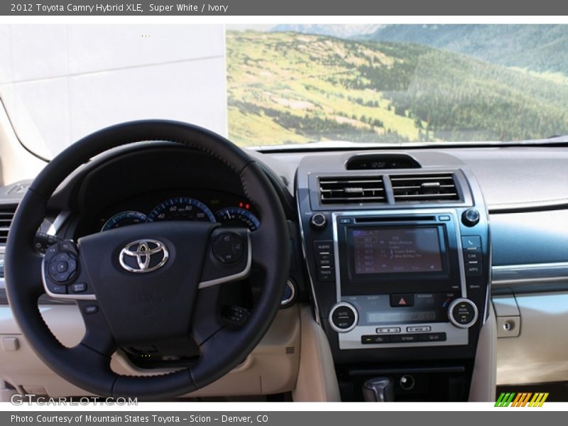Super White / Ivory 2012 Toyota Camry Hybrid XLE
