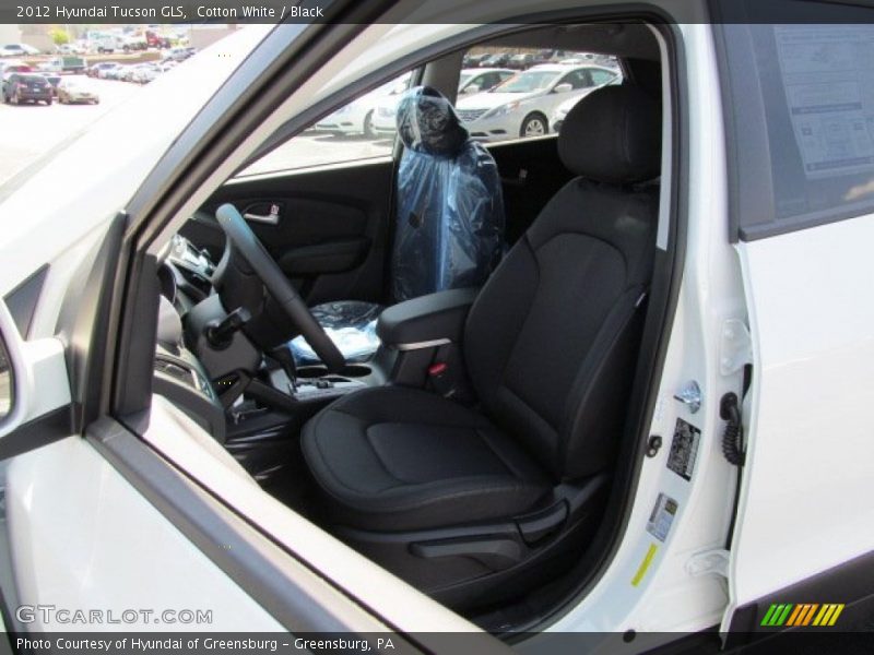 Cotton White / Black 2012 Hyundai Tucson GLS