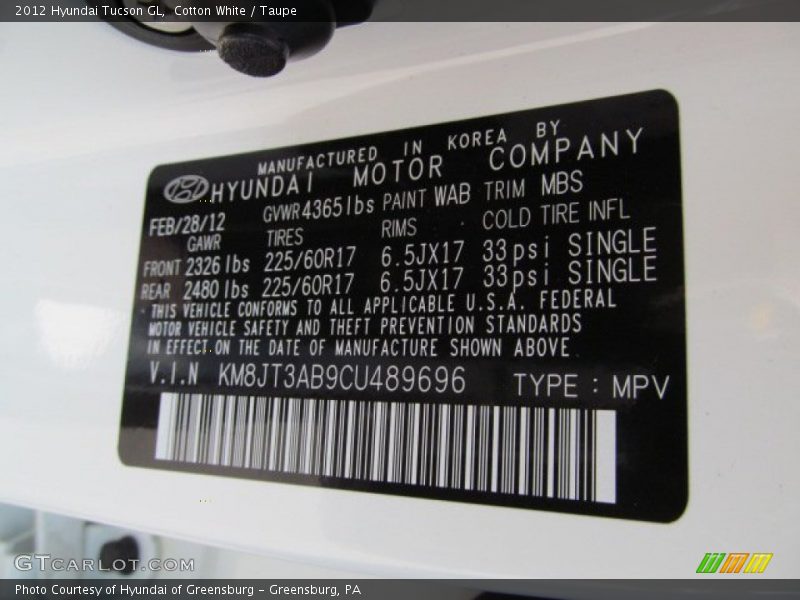 Cotton White / Taupe 2012 Hyundai Tucson GL