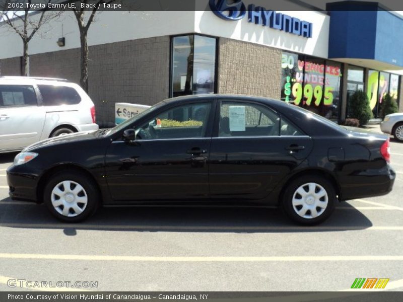 Black / Taupe 2002 Toyota Camry LE