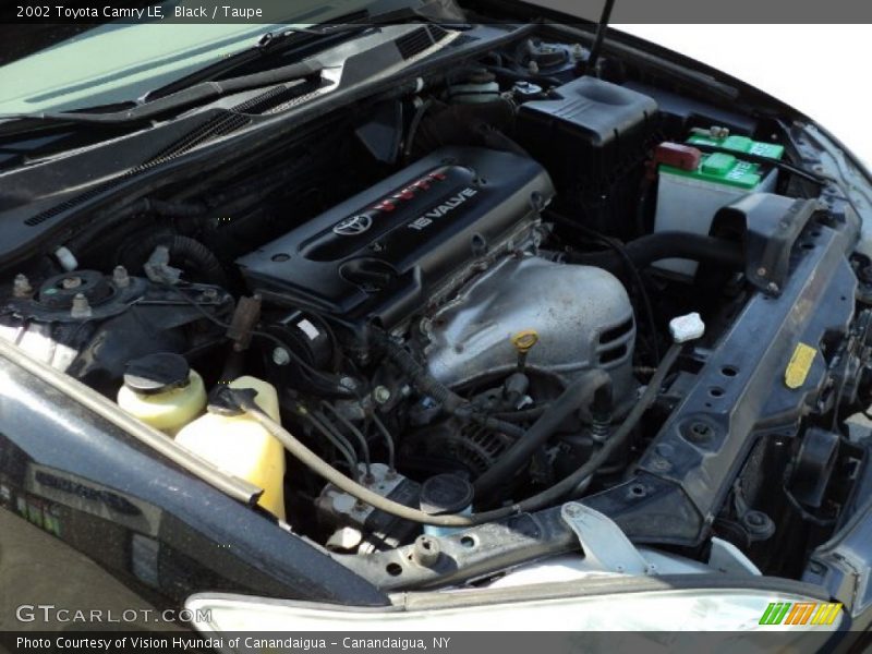 Black / Taupe 2002 Toyota Camry LE