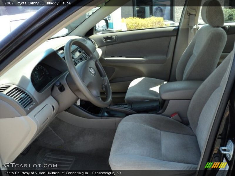 Black / Taupe 2002 Toyota Camry LE