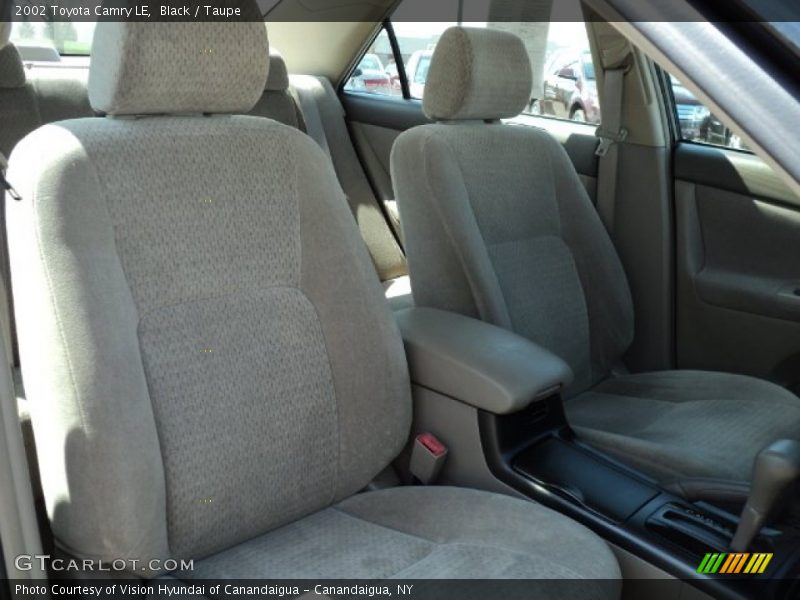 Black / Taupe 2002 Toyota Camry LE