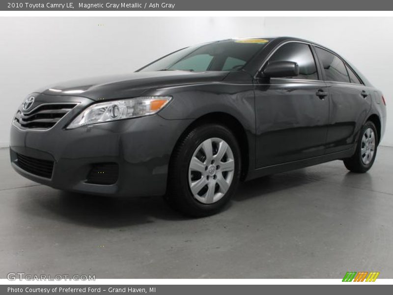 Magnetic Gray Metallic / Ash Gray 2010 Toyota Camry LE