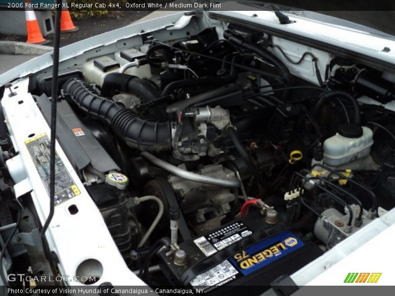 Oxford White / Medium Dark Flint 2006 Ford Ranger XL Regular Cab 4x4