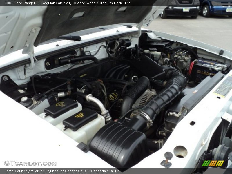 Oxford White / Medium Dark Flint 2006 Ford Ranger XL Regular Cab 4x4