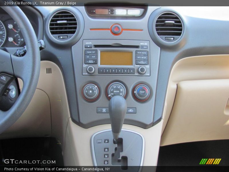 Titanium Gray / Beige 2009 Kia Rondo LX
