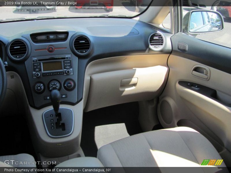 Titanium Gray / Beige 2009 Kia Rondo LX