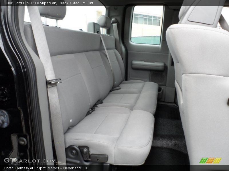 Black / Medium Flint 2006 Ford F150 STX SuperCab