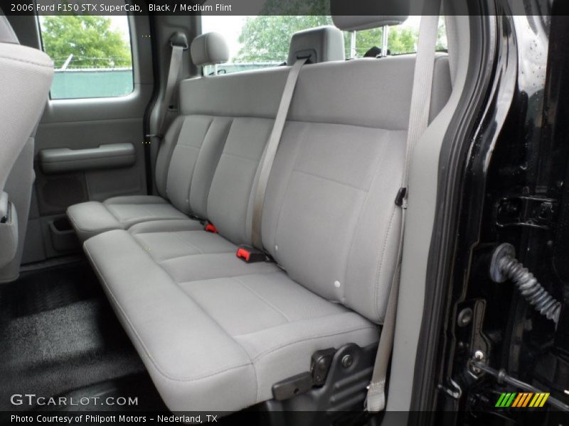 Black / Medium Flint 2006 Ford F150 STX SuperCab