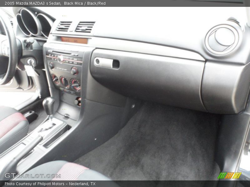 Black Mica / Black/Red 2005 Mazda MAZDA3 s Sedan