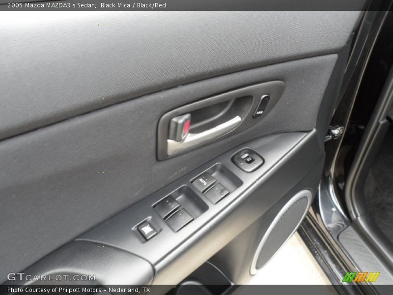 Black Mica / Black/Red 2005 Mazda MAZDA3 s Sedan