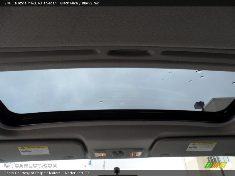 Black Mica / Black/Red 2005 Mazda MAZDA3 s Sedan