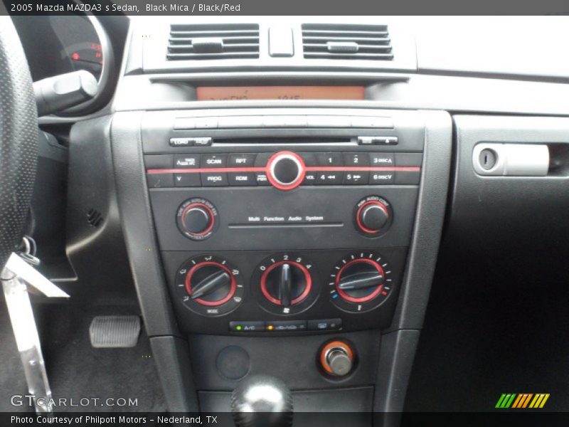 Black Mica / Black/Red 2005 Mazda MAZDA3 s Sedan