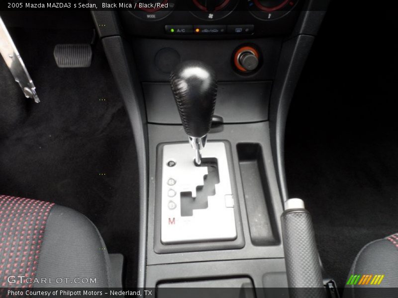 Black Mica / Black/Red 2005 Mazda MAZDA3 s Sedan