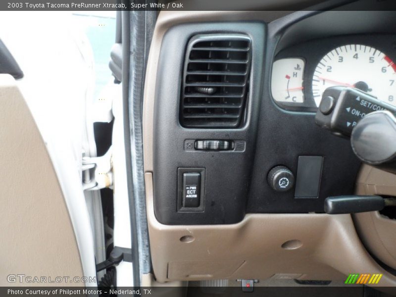 Super White / Oak 2003 Toyota Tacoma PreRunner Xtracab