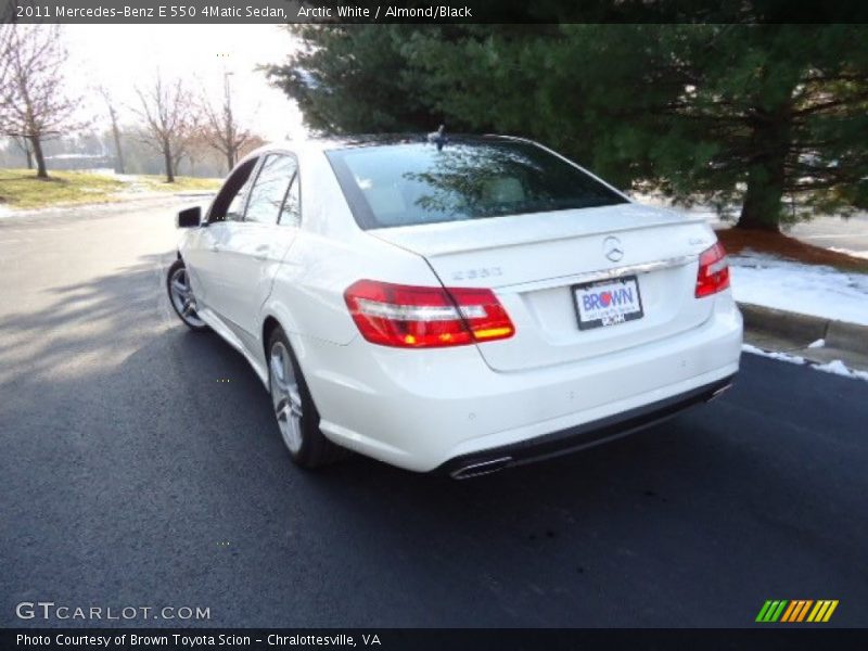 Arctic White / Almond/Black 2011 Mercedes-Benz E 550 4Matic Sedan