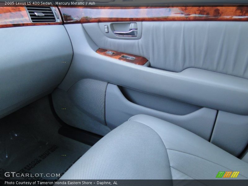 Mercury Metallic / Ash 2005 Lexus LS 430 Sedan