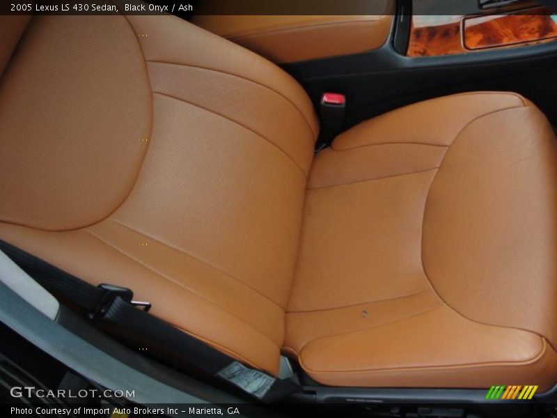 Black Onyx / Ash 2005 Lexus LS 430 Sedan