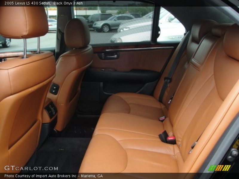 Black Onyx / Ash 2005 Lexus LS 430 Sedan