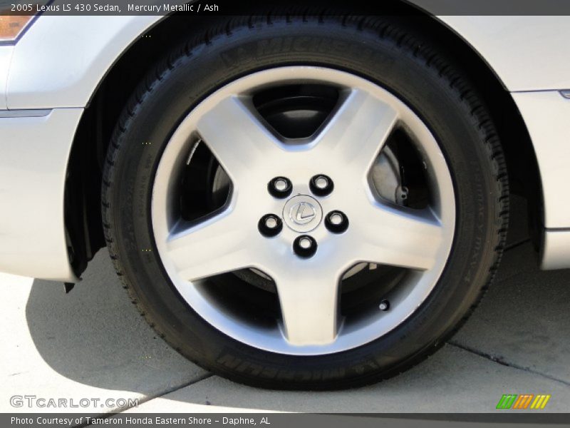 Mercury Metallic / Ash 2005 Lexus LS 430 Sedan