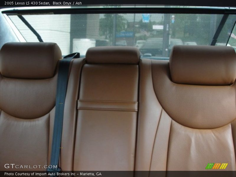 Black Onyx / Ash 2005 Lexus LS 430 Sedan