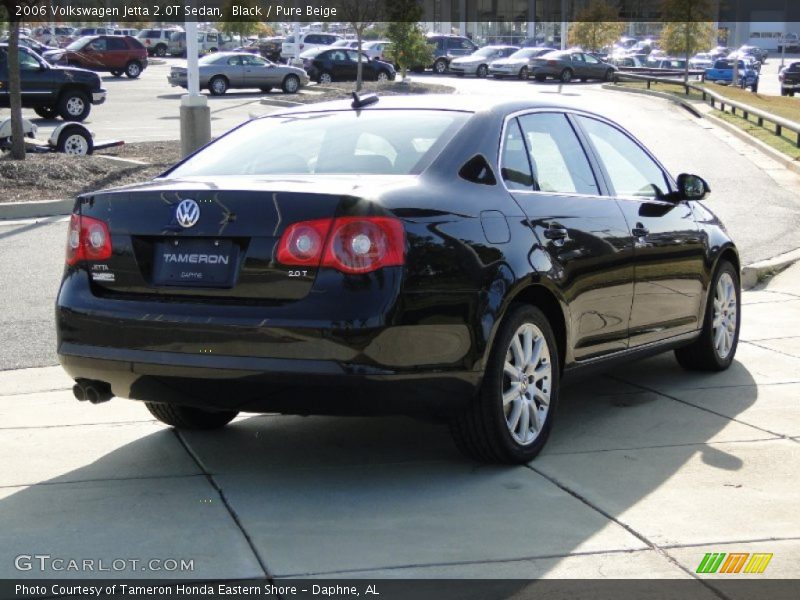 Black / Pure Beige 2006 Volkswagen Jetta 2.0T Sedan
