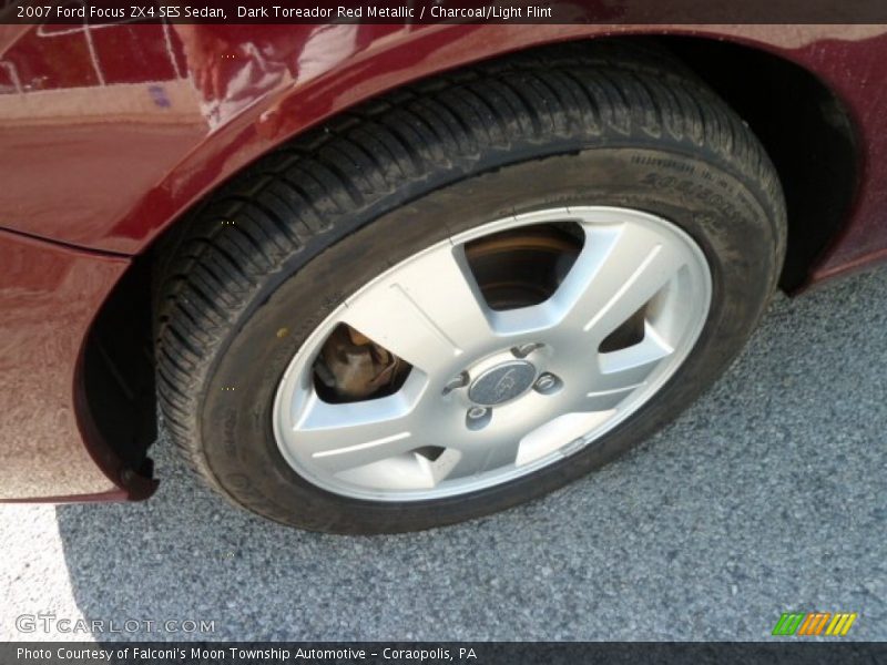 Dark Toreador Red Metallic / Charcoal/Light Flint 2007 Ford Focus ZX4 SES Sedan