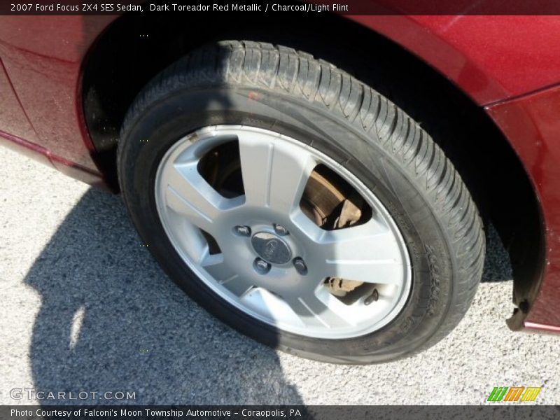 Dark Toreador Red Metallic / Charcoal/Light Flint 2007 Ford Focus ZX4 SES Sedan