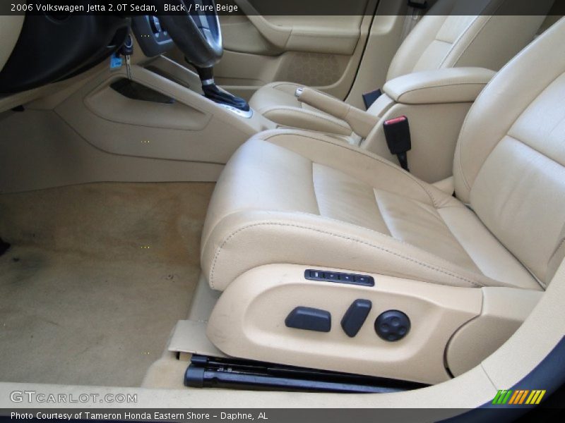 Front Seat of 2006 Jetta 2.0T Sedan