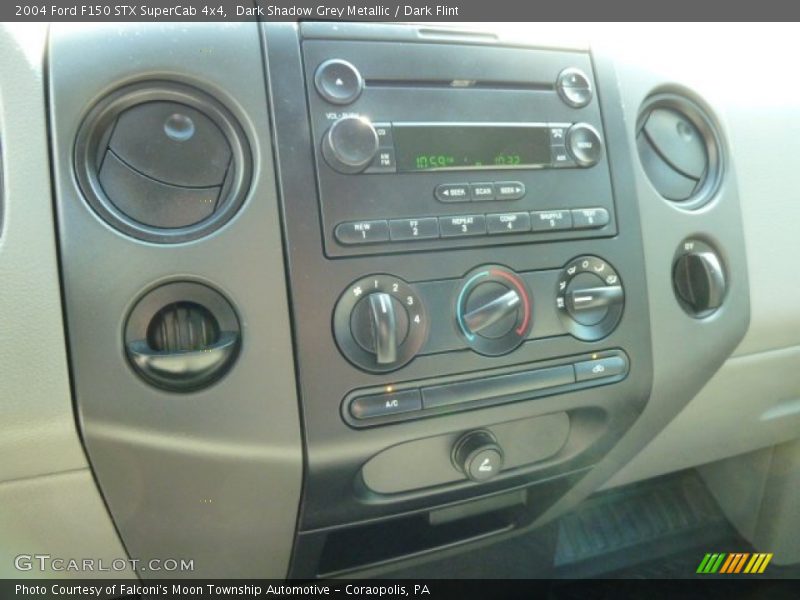 Dark Shadow Grey Metallic / Dark Flint 2004 Ford F150 STX SuperCab 4x4