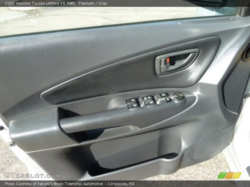 Platinum / Gray 2009 Hyundai Tucson Limited V6 4WD