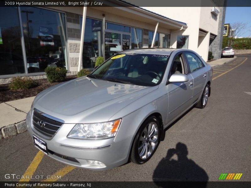 Bright Silver / Gray 2009 Hyundai Sonata Limited V6