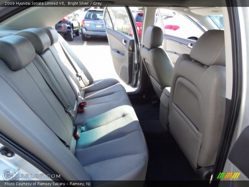 Bright Silver / Gray 2009 Hyundai Sonata Limited V6